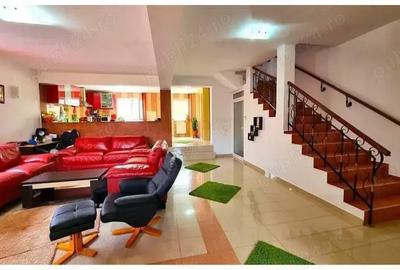 Casa la curte - 1