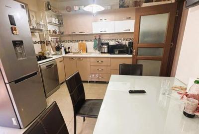 APARTAMENT DOTAT str BABADAG ET.2 - 3