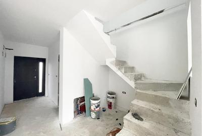 Duplex cu 4 camere cu Canalizare în Urseni - 5