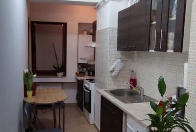 Apartament cu 2 camere decomandat în Tătărași - 3