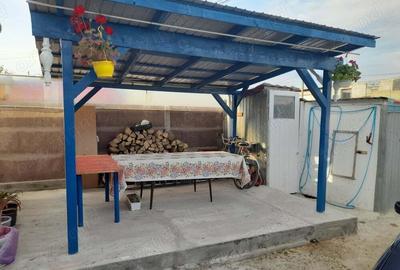 Casa de vanzare 23 august - 4