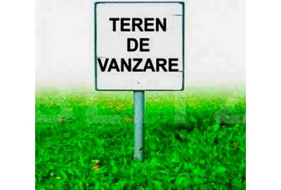 Teren de 7500 mp, în Central