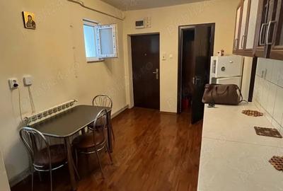 Apartament cu 2 camere semidecomandat în Traian - 2
