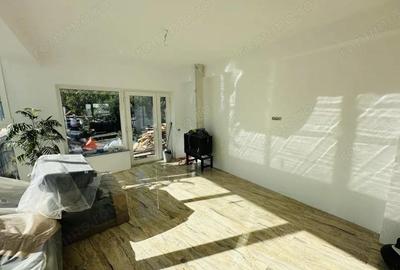 Casă cu 4 camere cu Canalizare în Uverturii - 2