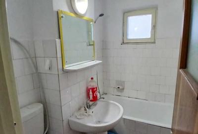 Apartament cu 3 camere decomandat în Radu Negru - 8