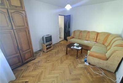 DACIA - ETAJ 3 - CENTRALA PROPRIE - 3 CAMERE - BALCON - CLIMA - 2