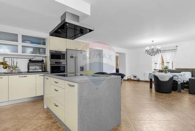 Casa noua pe colt si teren 1079 mp de vanzare in Macea,Arad 0%Comision - 8