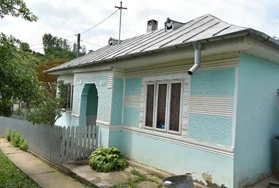 Casa in Con?e?ti, com. Sascut, Jud. Bacau, 1050 mp - 1