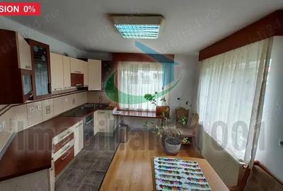 Casa, 5 camere, suprafata utila 184 mp, strada Daliei, teren 1100 mp, comision zero Casa, 5 camere, suprafata utila 184 mp, strada Daliei, teren 1100 mp, comision zero - 3