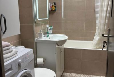 Apartament cu 3 camere decomandat în Central - 3