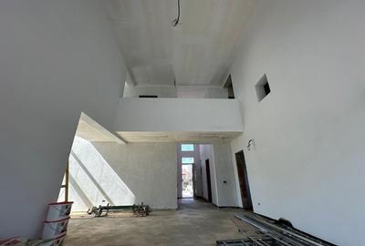 Casă cu 4 camere cu Canalizare în Dumbrăvița - 3