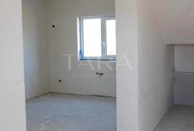 Casă individuală cu 4 camere cu Canalizare în Chinteni - 1