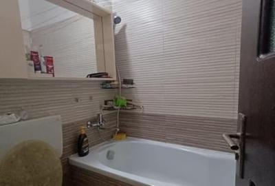 Garsonieră decomandată în CET - 2