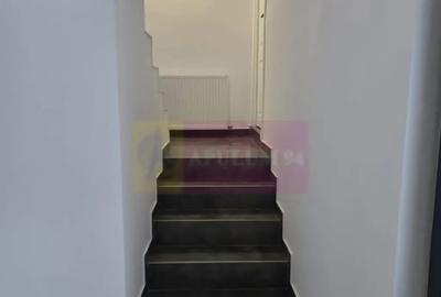 Casă cu 6 camere cu Teren 573 Mp în Central - 2