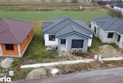 Casă cu 4 camere cu Teren 485 Mp în Vetiș - 10