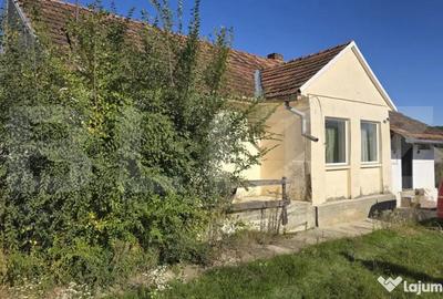 Casă cu 2 camere cu Teren 2397 Mp în Sud - 1
