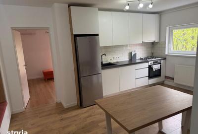 Apartament cu 2 camere decomandat în Micro 17 - 1