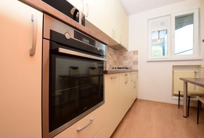 Apartament cu 3 camere decomandat, mobilat în Titan - 2