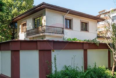 Casă cu 8 camere cu Teren 524 Mp în Kiseleff - 19
