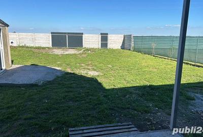 Casă cu 4 camere în Cuza Vodă