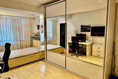 Apartament 3 camere situat in zona COICIU - 11