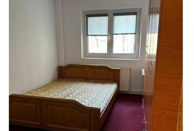 Apartament cu 3 camere decomandat în Dristor - 6