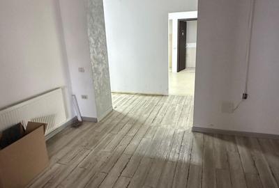 Spațiu comercial, de 250 mp, în ICIL - 4