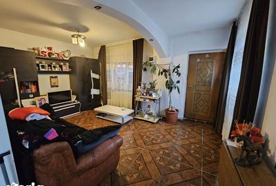 Casă cu 3 camere cu Teren 279 Mp în Brestei - 2
