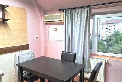 Apartament cu 2 camere decomandat in Terezian - 8