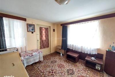 Casă cu 4 camere în Boboc - 2