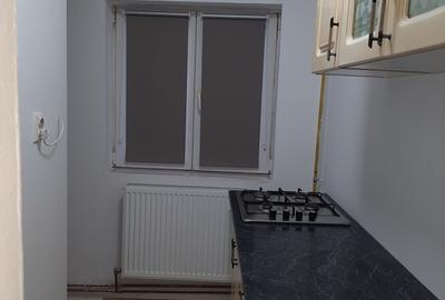 Garsonieră decomandată în Central - 1