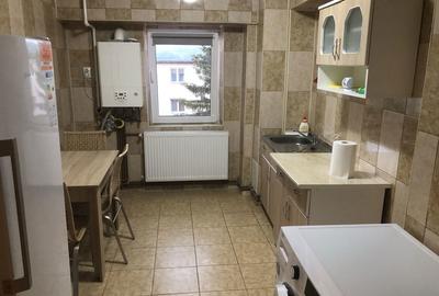 Garsonieră decomandată în Central - 7
