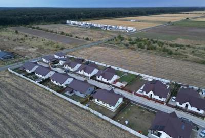 Casă cu 4 camere cu Teren 347 Mp în Samurcași - 10