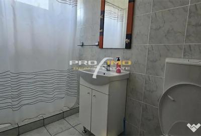 Casă cu 18 camere cu Teren 312 Mp în Central
