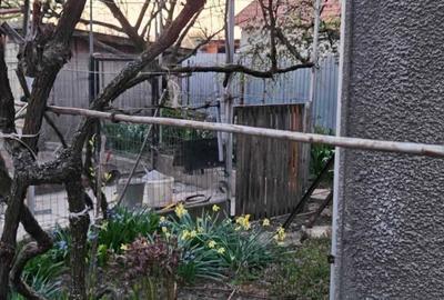 Casă cu 4 camere în Central - 9