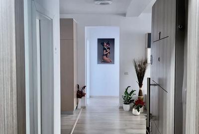 Bloc Nou. Decomandat. Complet mobilat. Etaj intermediar.Zona Hotel IQ. - 9