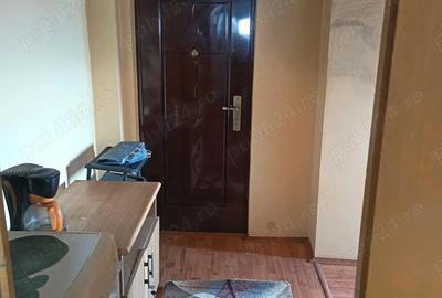 Garsonieră decomandată în Central - 5