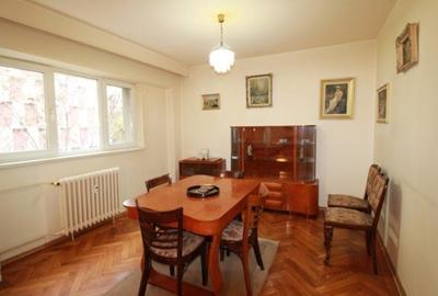 Inchiriere apartament 3 camere|Universitate|bloc 1980 - 2