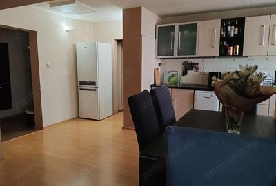 Apartament cu 4 camere decomandat în Micro 20 - 17