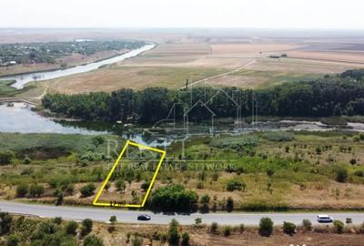 Teren de 2500 mp, în Naipu - 2