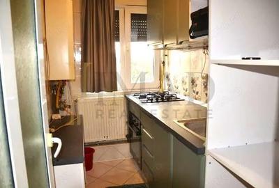 Apartament cu 2 camere în Micro 4 - 4