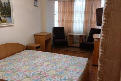 Apartament cu 3 camere în Fetești-Gară - 2