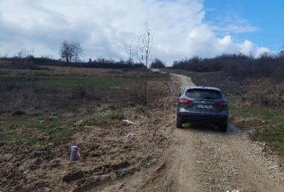 Teren de 880 mp, în Exterior Vest - 1