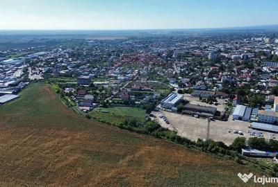 Teren de 6000 mp, în Nord