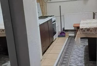 Inchiriez apartament - 3