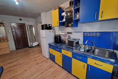 Girocului - Apartament decomandat cu 2 camere, etaj intermediar - 9