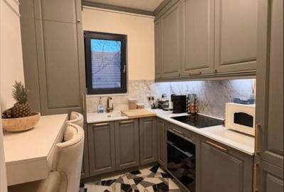 Apartament cu 3 camere decomandat în Central - 8