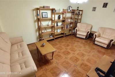 Apartament cu 2 camere decomandat în P-ța Mihai Viteazu - 2