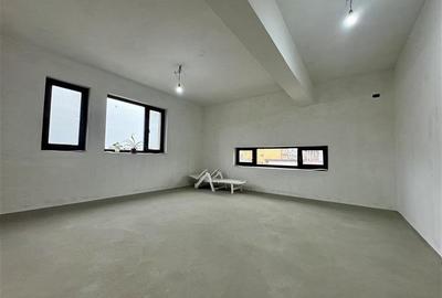 Apartament cu 3 camere decomandat în Dacia