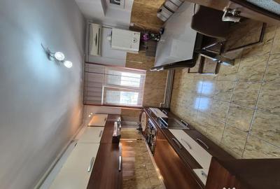 Apartament cu 2 camere decomandat în Central - 3